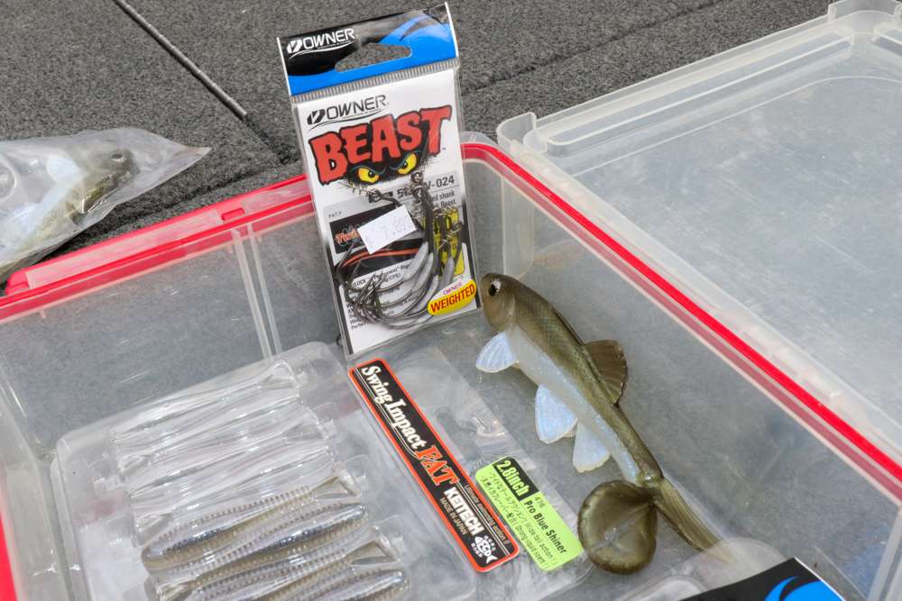 Kennedy rigs the Trash Fish on an Owner Beast belly-weighted hook. The Trash Fish is a 6-inch bait, but they are also available in an 8-inch as well as a smaller 4-inch size. 