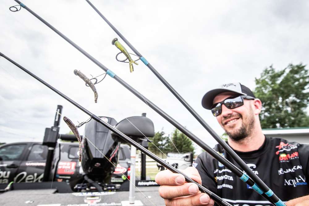As a bonus we also got the bait choices of the third Canadian Elite, Jeff Gustafson. He drills down and chooses the finesse approach. Smallmouth can be finicky and this lineup of drop-shot and Ned rigs does the trick. 