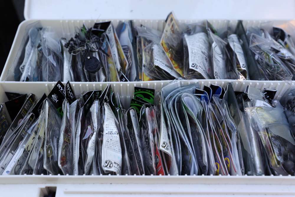 Ito carries a wide variety of Ryugi hooks in his boat. 