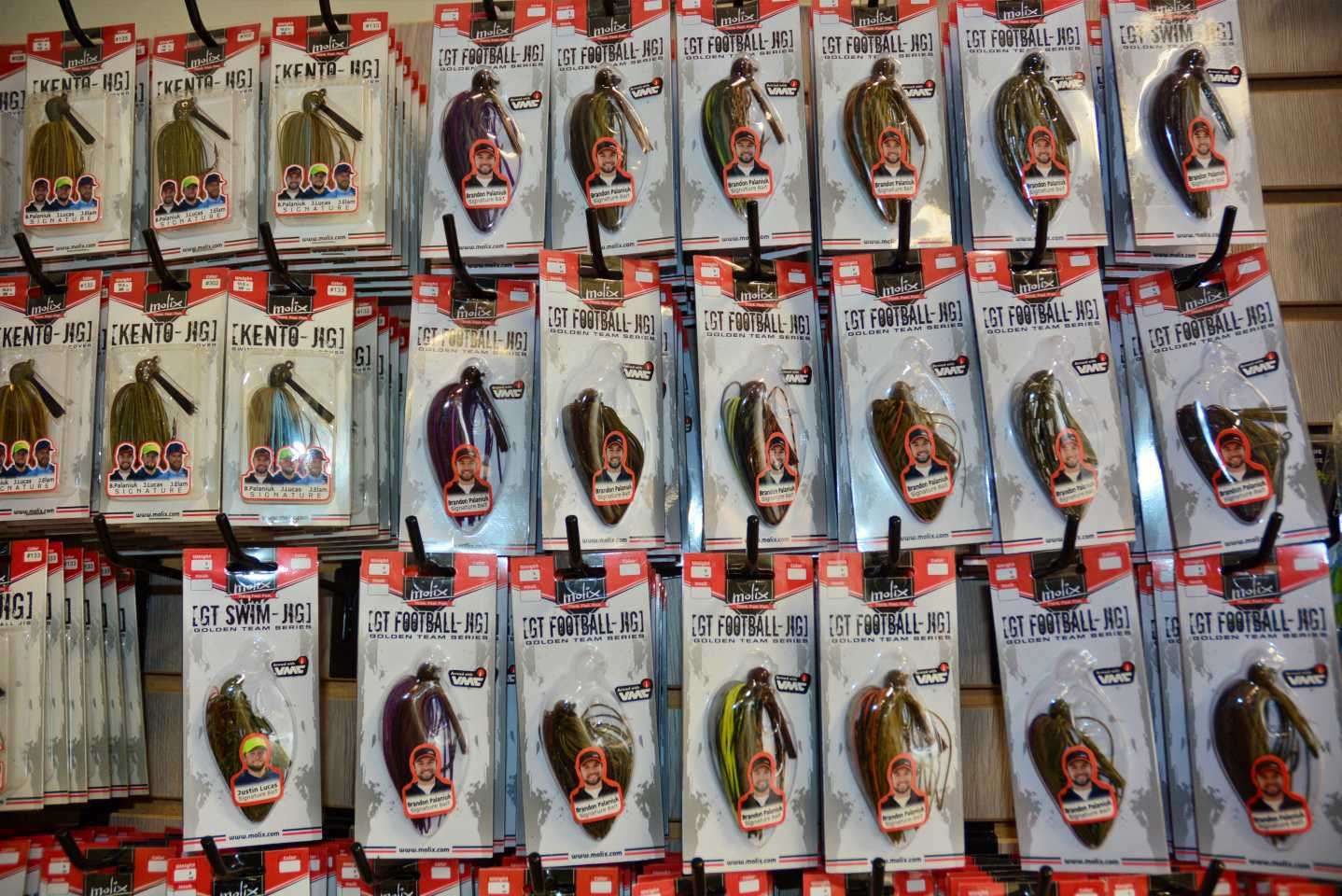 Molix football jigs, swim jigs and the Kento jig all have a place on the wall and in Carlâs boat. âThose are big fish baits that are a must have on the Elite Series, because we are all about catching big fish.â 