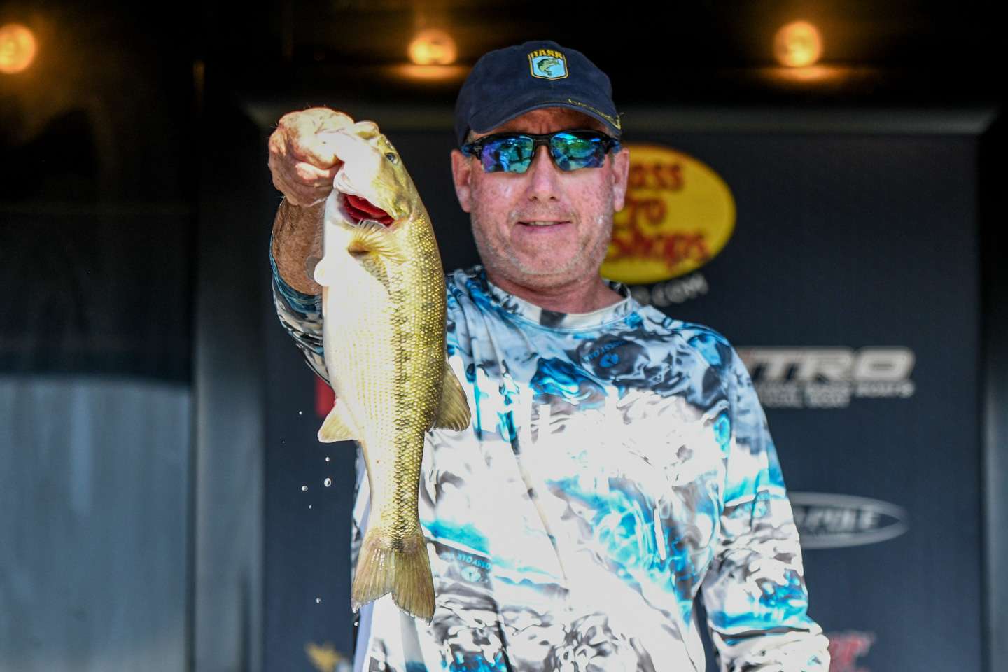 Take a look at all of the action from the Day 2 weigh-in of the Basspro.com Bassmaster Central Open at Smith Lake. 
