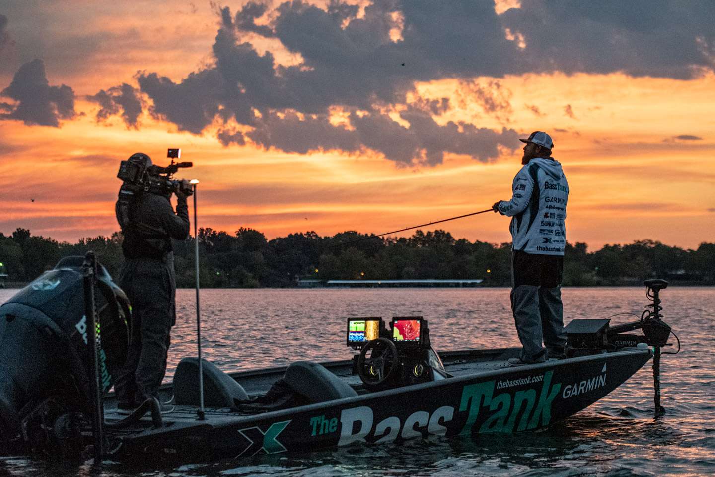 Head out early with John Soukup and Nick LeBrun on the final day of the 2021 Basspro.com Bassmaster Open at Grand Lake!