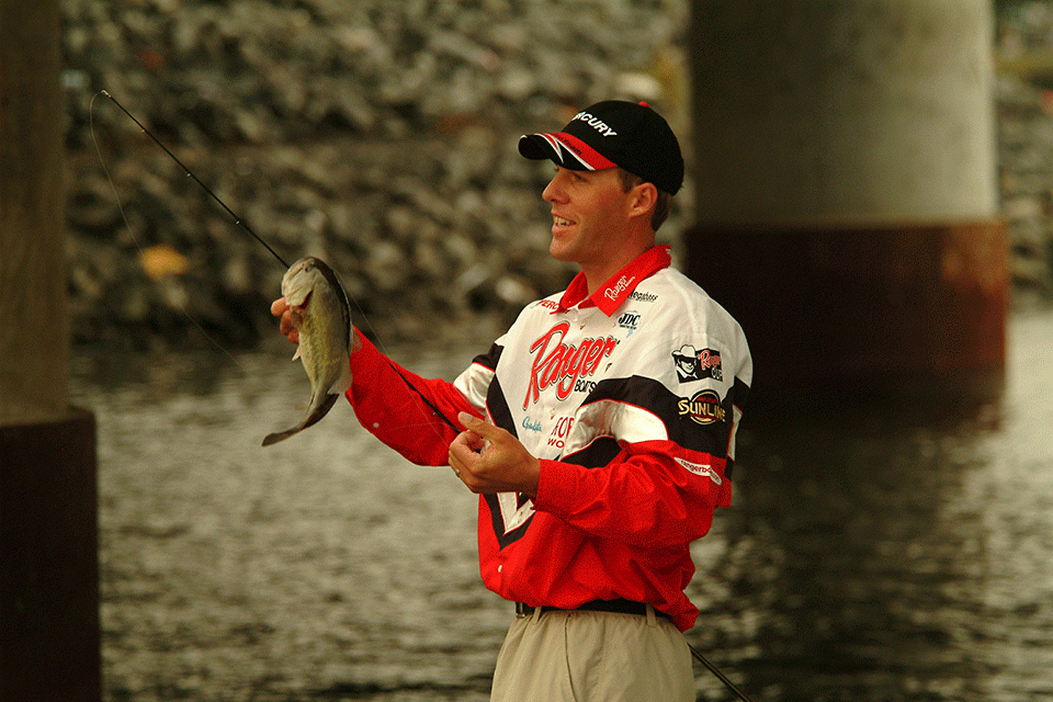 The 2004 Classic on Lake Wylie was Martenâs second runner-up finish in the championship. He had four in all â 2002 on Lay Lake, 2005 on Three Rivers and 2011 on the Louisiana Delta â to hold the record. He never won a Classic but finished in the Top 10 nine times.