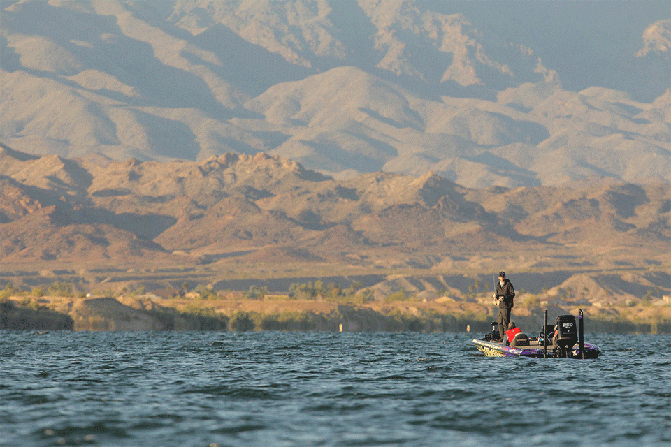 The season ended up being magical for Martens and B.A.S.S, which began Bassmaster LIVE that year. Martens kicked things off with a third at the Sabine Elite and followed that with a second on the Sacramento River in California before heading to Lake Havasu, a first-time Elite venue.