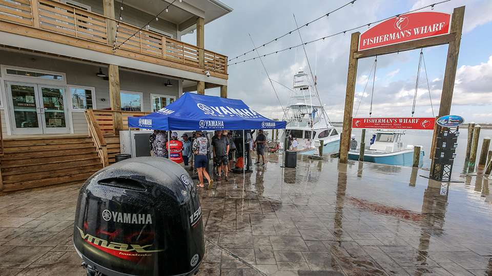 See the anglers gather on the eve of the 2021 Yamaha Bassmaster Redfish Cup Championship presented by Skeeter!