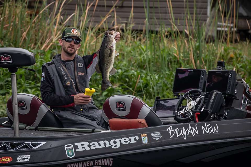<b>St. Johns River </b><br>
Bryan New underscored the drama that played out during the season, right out of the gate on the St. Johns River in February. New came from sixth place to win on Championship Sunday, after catching the eventâs second heaviest bag, 26-4, and edged veteran Greg Hackney by a wide margin of 9-9. Newâs winning weight was 79-7. 
