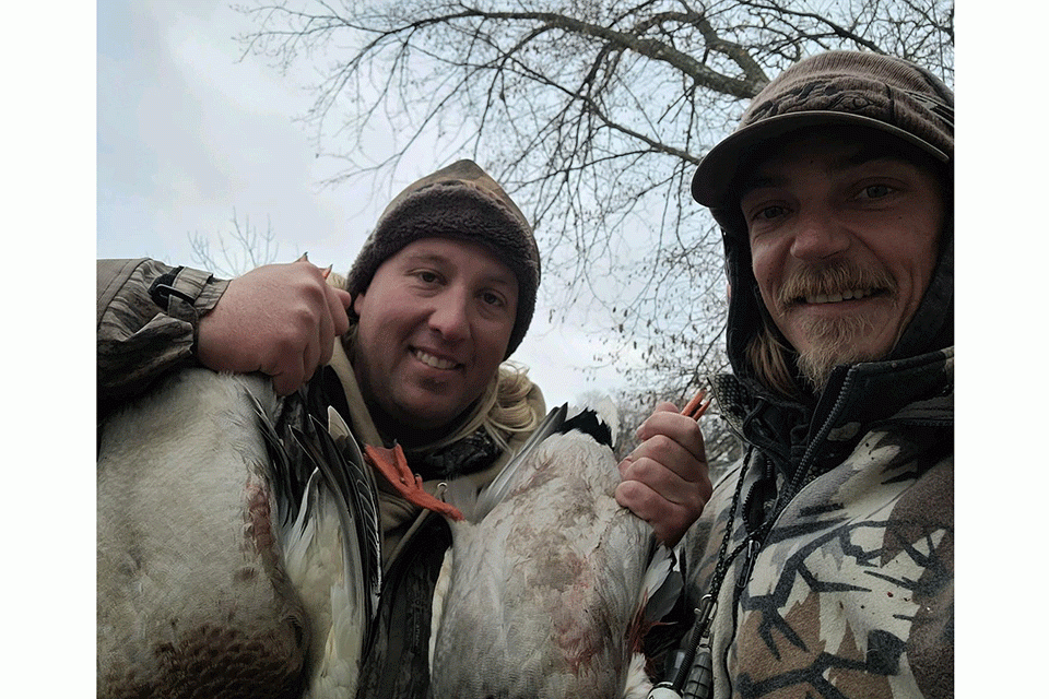 Matt Robertson was Onâ Em with Seth Feider, calling their duck hunting truly awesome. Well, it looks OK compared to another Feider outing.