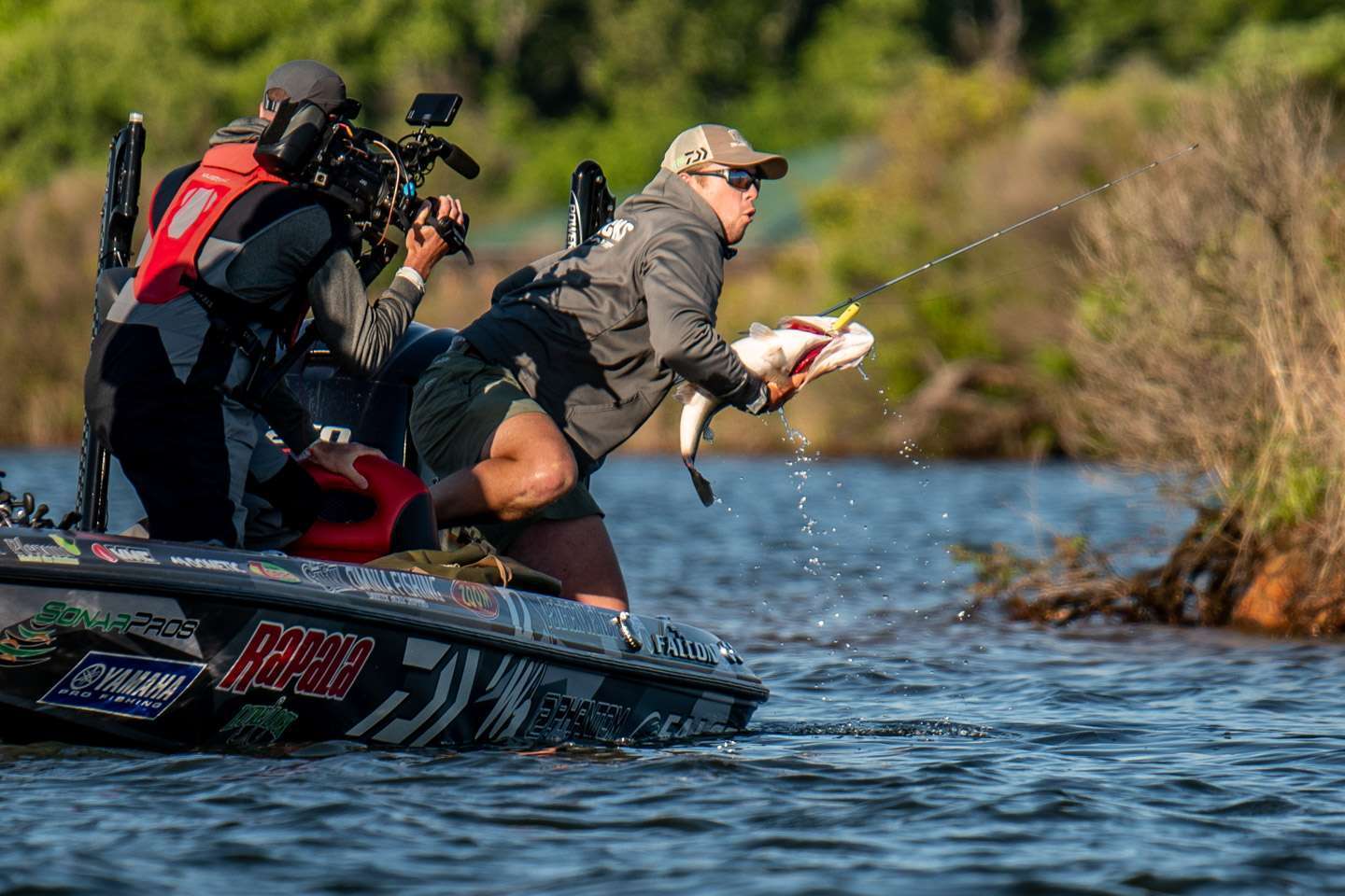 <b>Lake Fork</b><br>
A 10-pound margin of victory is huge anywhere else but Lake Fork, where the winning bass in a limit can near lunker status. Lee Livesay won with 112-5, and Patrick Walterâs 102-5 tally put them both in the Bassmaster Century Club. 
