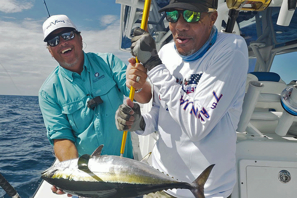 Scott Martin had a blast with Vice Versa fishing out Islamorada, Fla., and nonprofit Fish With a Hero, which focuses on PTSD therapy. âHad an amazing time the last few days giving back to the ones who fought for our freedoms,â Martin posted. âThese veterans are the fabric of our county and we were so happy to see them smiling and enjoying the outdoors.â