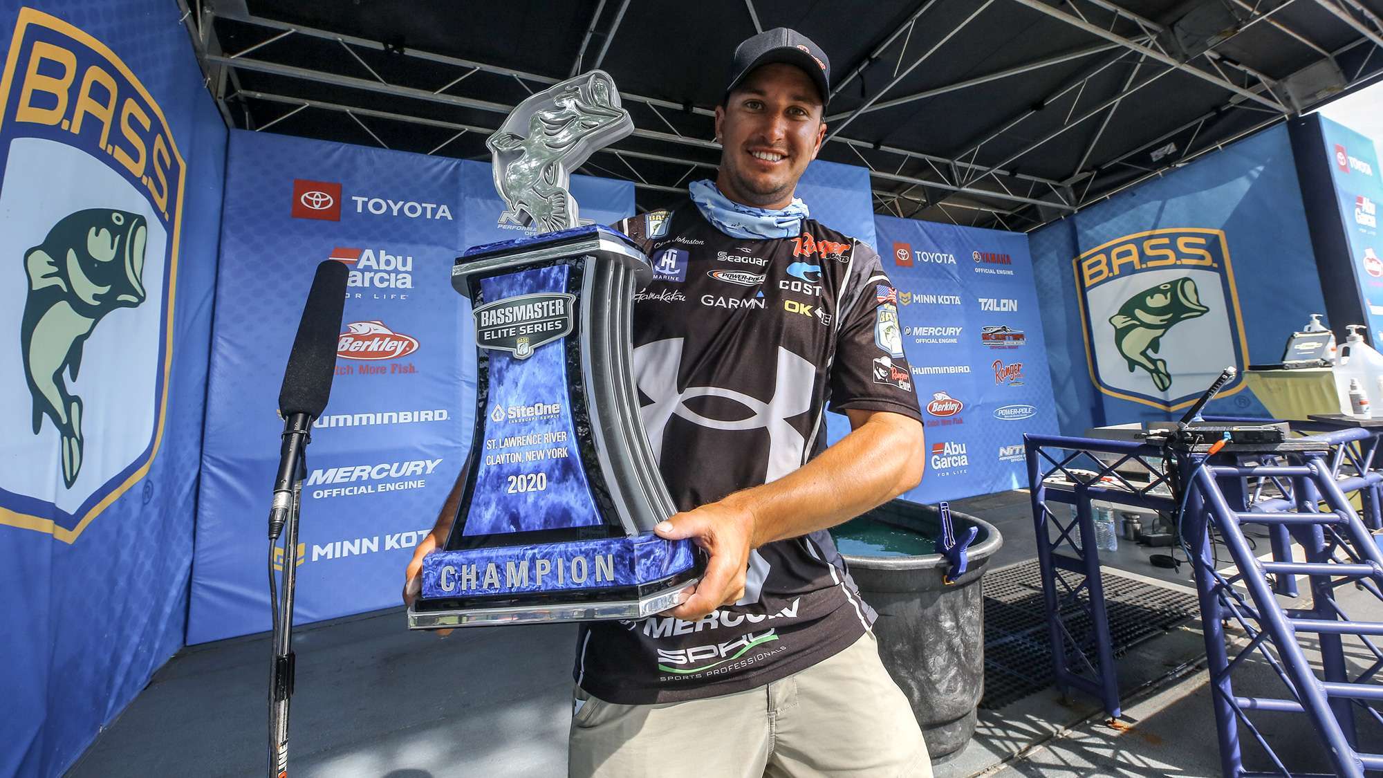 Bringing an impressive resume to the big stage of Bassmaster Elite Series competition, Chris Johnston owns the distinction of being the first Canadian angler to win a blue trophy. An accomplished smallmouth angler who won in 2020 on the St. Lawrence River, Johnston has also proven his green fish skills. 