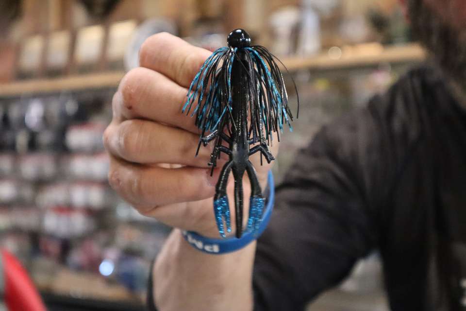 Swindlle’s second choice is another 3/8-ounce Buckeye Lures G-Man Ballin’ Out Jig, Black/Blue, with a Zoom Critter Craw. The first jig is for clear water; this model is for stained water. Swindle favors the livelier Critter Craw for its pulsating pinchers. “You need just a bit more action for stained water,” he said. “This full-skirted, compact jig has a light action that falls slower in the cold, stained water.” 