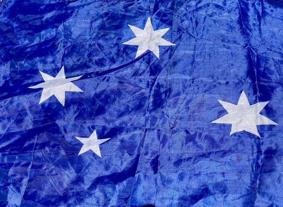 Jocumsen points out that the four stars on the Australian flagâs upper left corner represent the Southern Cross â only visible in the Southern Hemisphere. 