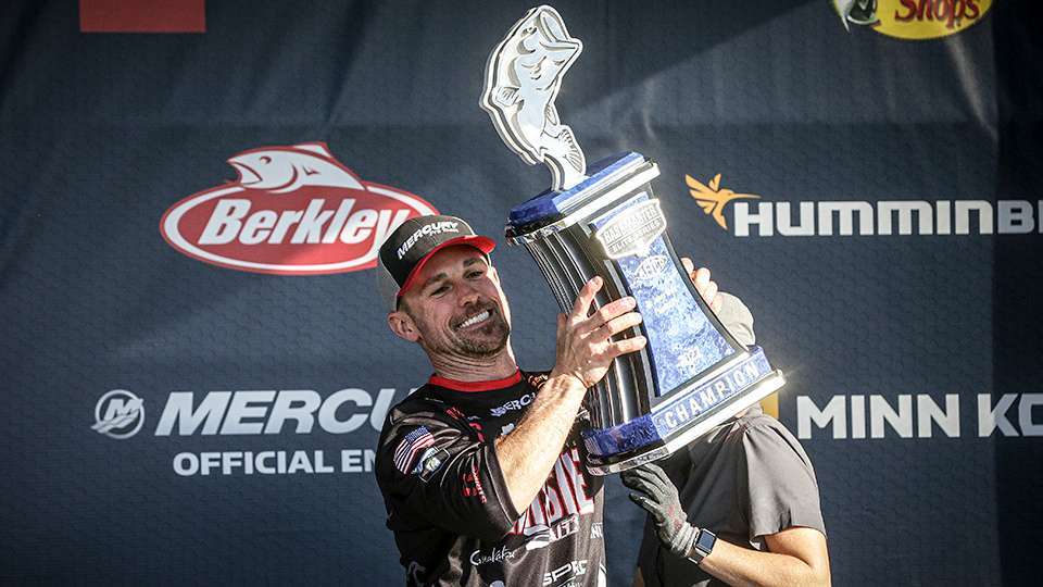Competing in his 17th season on the Bassmaster Elite Series, John Crews is one of the most experienced pros fishing the circuit. Starting the year on a strong note, Crews claimed his second Elite title by winning the season-opener on the St. Johns River with a wire-to-wire victory.