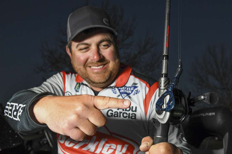 <b>John Cox (7th; 67-8) </b><br />
John Cox kept it simple, catching big bass on a new Berkley PowerBait Shape 108, rigging it on a 3/0 Berkley Fusion19 Hook, with a 1/4-ounce weight.<br />
” class=”wp-image-574460″ width=”960″ height=”640″><figcaption><b>John Cox (7th; 67-8) </b><br />
John Cox kept it simple, catching big bass on a new Berkley PowerBait Shape 108, rigging it on a 3/0 Berkley Fusion19 Hook, with a 1/4-ounce weight.<br />
</figcaption></figure>
<figure class=