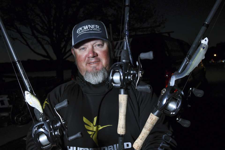 <b>Buddy Gross (1st; 77-11)</b><br />
A lipless crankbait, swimbait and Texas- and Carolina-rigged worm combined to form the winning lure arsenal for Buddy Gross.<br />
” class=”wp-image-574477″ width=”960″ height=”640″><figcaption><b>Buddy Gross (1st; 77-11)</b><br />
A lipless crankbait, swimbait and Texas- and Carolina-rigged worm combined to form the winning lure arsenal for Buddy Gross.<br />
</figcaption></figure>
<div class=