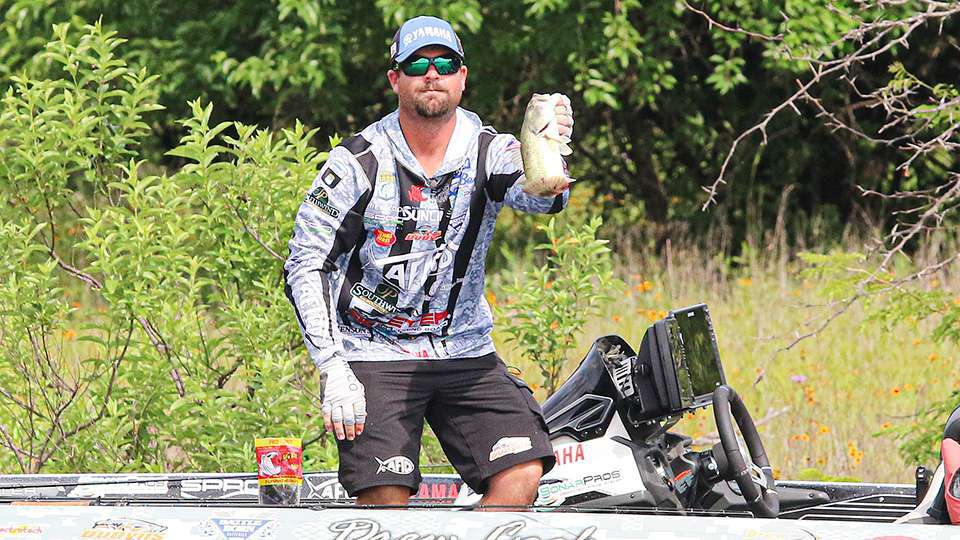 

<h4>Drew Cook (8-1)</h4>
<p><b>Midway, Florida</b><br />
Cook is an accomplished jig fisherman who seems to be figuring out the Classic drill. After placing 22nd during his first trip in 2020 Classic at Guntersville, the 2019 Rookie of the Year broke into the Top 10 with a ninth-place finish last year at Ray Roberts. He placed fourth in the 2019 Bassmaster Elite at Hartwell, which was held in April.<br />
” class=”wp-image-567935″ width=”960″ height=”540″/><figcaption>
<h4>Drew Cook (8-1)</h4>
<p><b>Midway, Florida</b><br />
Cook is an accomplished jig fisherman who seems to be figuring out the Classic drill. After placing 22nd during his first trip in 2020 Classic at Guntersville, the 2019 Rookie of the Year broke into the Top 10 with a ninth-place finish last year at Ray Roberts. He placed fourth in the 2019 Bassmaster Elite at Hartwell, which was held in April.<br />
</figcaption></figure>
<figure class=