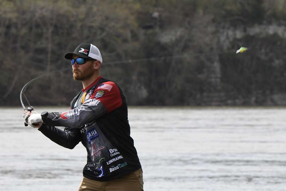 

<h4>Caleb Sumrall (15-1)</h4>
<p><b>New Iberia, Louisiana</b><br />
Sumrall, who first appeared on the Classic stage as the B.A.S.S. Nation Championship winner in the 2018 event at Hartwell, had a breakout season in 2021, finishing seventh in the AOY standings. This will be his third Classic appearance after a 49th-place finish at Hartwell in 2018 and a 26th-place finish at Guntersville in 2020. He still has to learn to tame Hartwell — he placed 50th at the Elite held there in 2019 — but there are signs indicating his time could be now.<br />
” class=”wp-image-567943″ width=”960″ height=”640″/><figcaption>
<h4>Caleb Sumrall (15-1)</h4>
<p><b>New Iberia, Louisiana</b><br />
Sumrall, who first appeared on the Classic stage as the B.A.S.S. Nation Championship winner in the 2018 event at Hartwell, had a breakout season in 2021, finishing seventh in the AOY standings. This will be his third Classic appearance after a 49th-place finish at Hartwell in 2018 and a 26th-place finish at Guntersville in 2020. He still has to learn to tame Hartwell — he placed 50th at the Elite held there in 2019 — but there are signs indicating his time could be now.<br />
</figcaption></figure>
<div class=