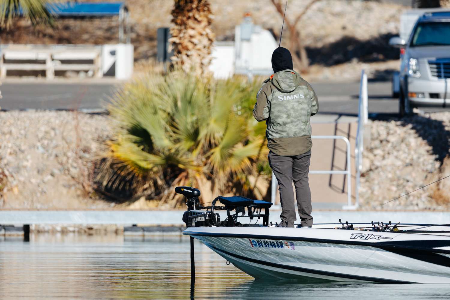 Catch the on the water action from the final day of the TNT Fireworks B.A.S.S. Nation Western Regional at Lake Havasu. 