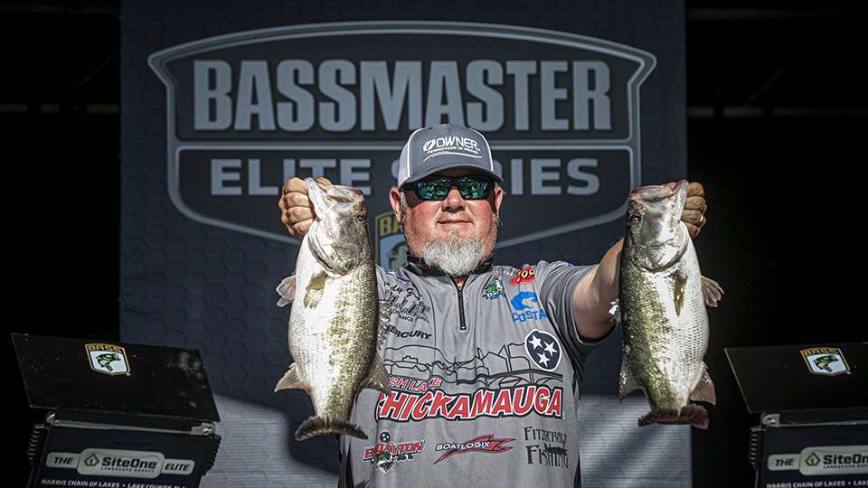 Buddy Gross led two days on the Harris Chain, most importantly the last. He was third after 22-12 on Day 1 and reached the top spot with 17-11 on Friday. His smallest limit of 14-14 on Saturday knocked him down to sixth, but only 2-12 out of the lead. Starting on the same area of Banana Cove near Horseshoe Island, Gross moved farther west into the mouth between Harris and Little Harris and also went to the eastern end of Long Island. He never had a super big bass, but simply caught more fish, and more of the 5-pounders, than anyone else.