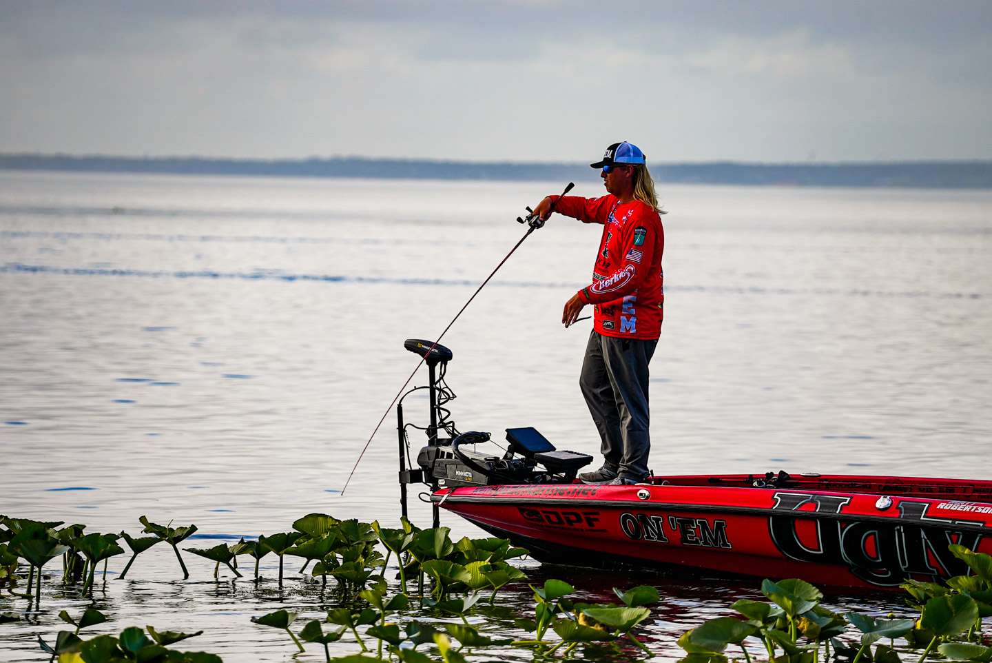 Robertson meticulously picked apart the lily pads, making short pitches and soaking his bait in an area for a long while.