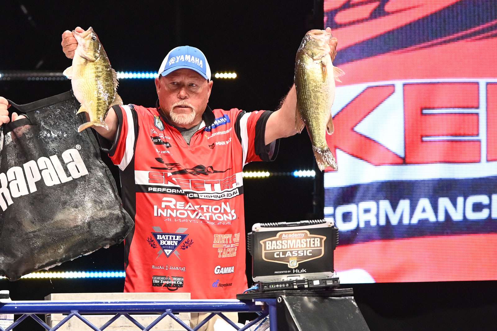 Matt Herren (28 - 11)