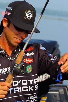 Line Selection with Michael Iaconelli - Bassmaster