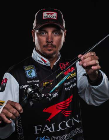 Falcon Rods signs on as title sponsor for pro angler Jason