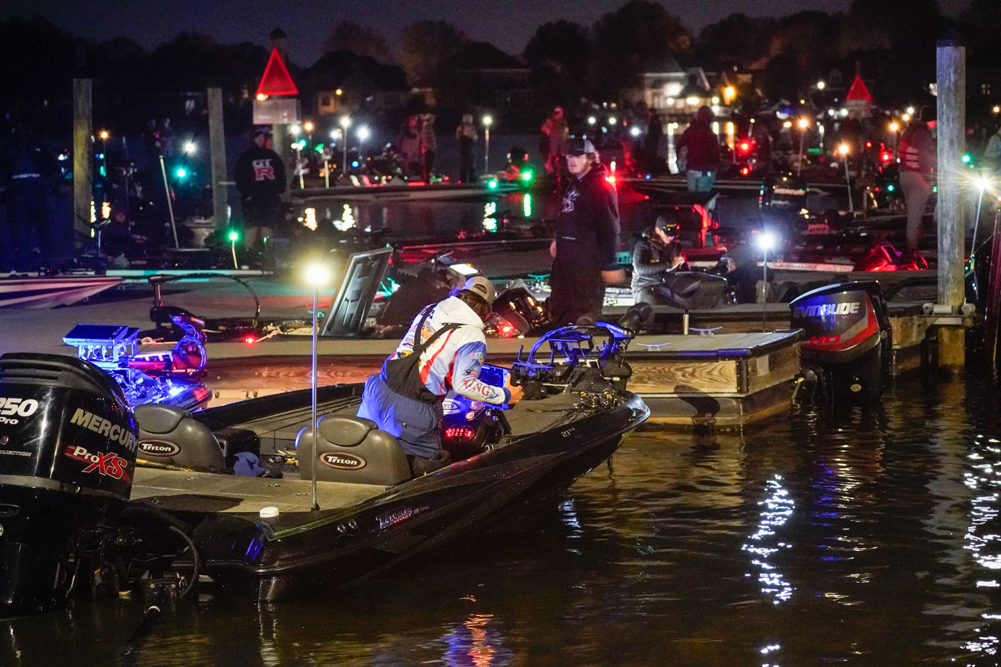 College Day 1 Begins At Lake Norman Bassmaster