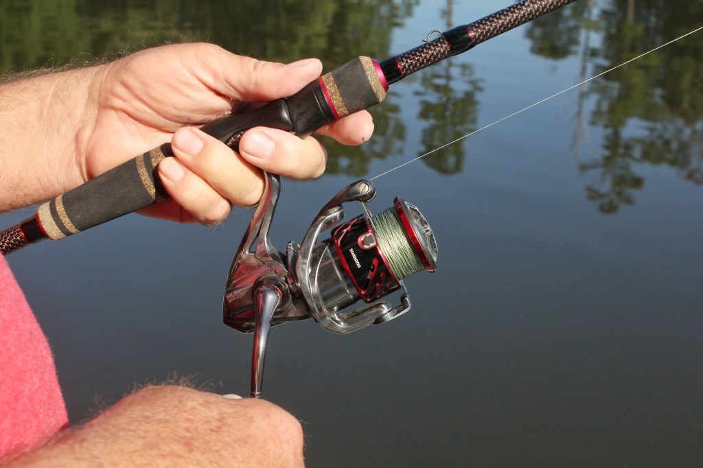 Fishing 101: How to cast a closed face spincast reel and fishing