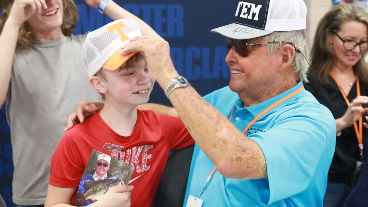 Classic Bill Dance at the Expo Bassmaster