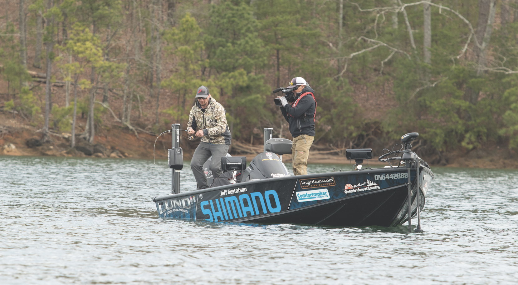 Top plastics for cold water Bassmaster