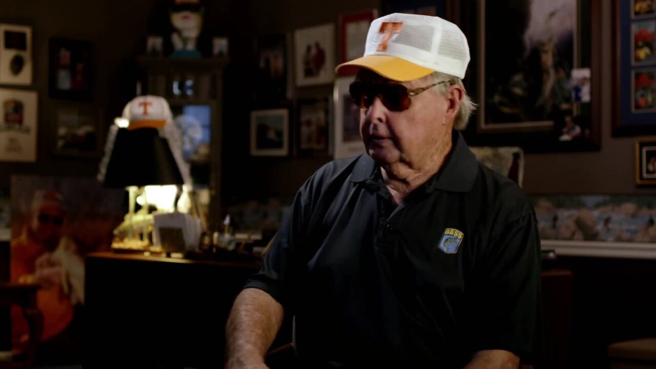 The Cast: B.A.S.S. Superstar Bill Dance - Bassmaster